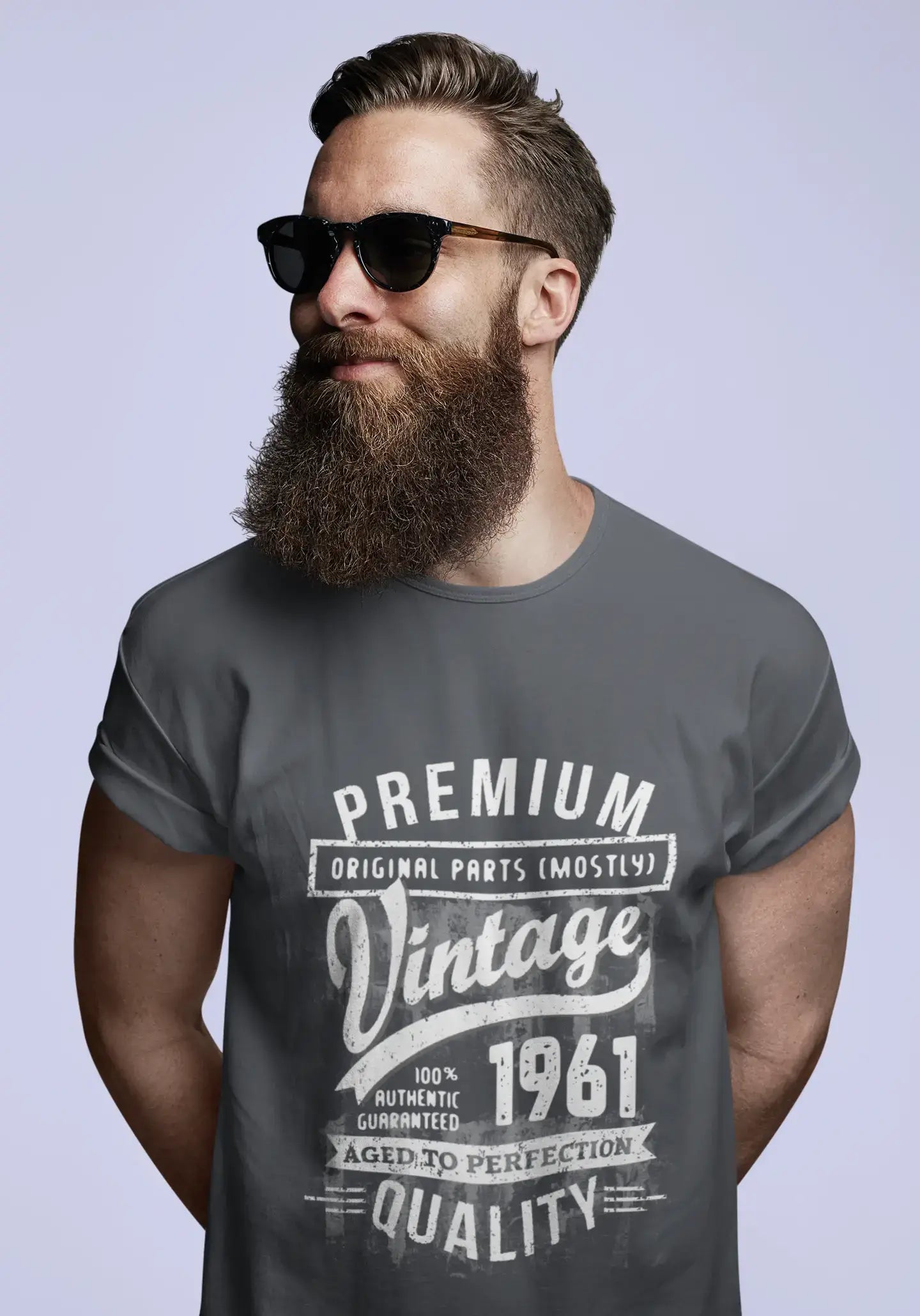 ULTRABASIC - Graphic Men's 1961 Aged to Perfection Birthday Gift T-Shirt