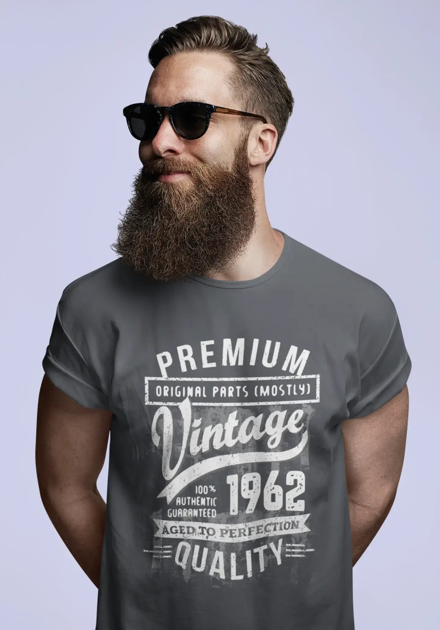 ULTRABASIC - Graphic Men's 1962 Aged to Perfection Birthday Gift T-Shirt