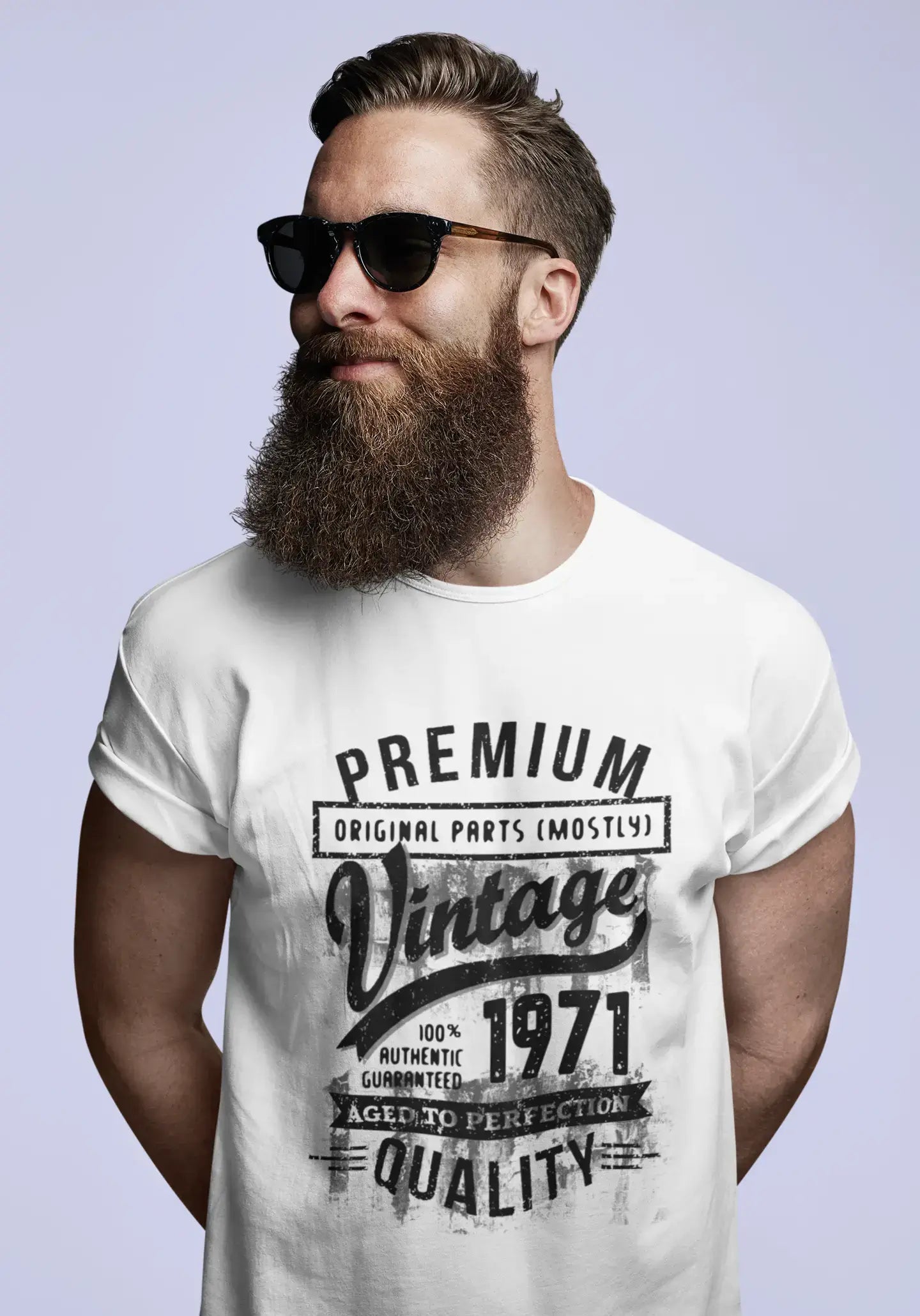 ULTRABASIC - Graphic Men's 1971 Aged to Perfection Birthday Gift T-Shirt